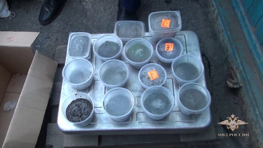 В Сибири задержан организатор незаконной торговли краснокнижной рыбой и черной икрой