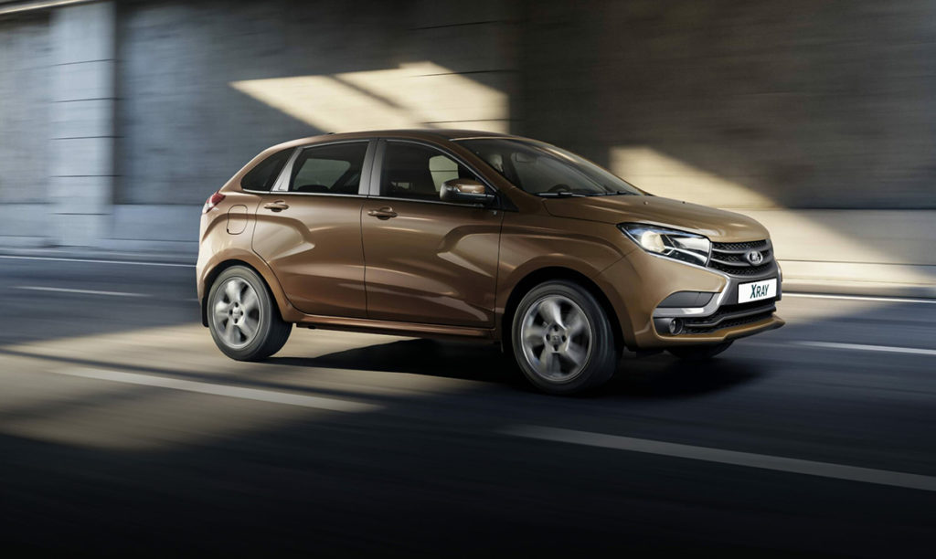 Тольяттинский «АвтоВАЗ» больше не будет производить Lada XRay из-за санкций