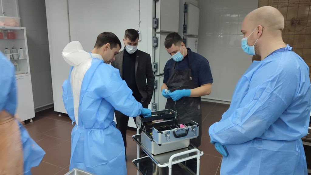 В новой академии Новосибирска будут готовить организаторов похорон и бальзамировщиков