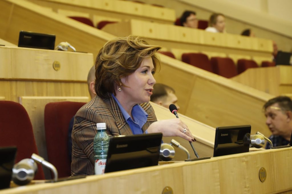 Елена Гончарова вновь возглавила Контрольно-счетную палату Новосибирской области