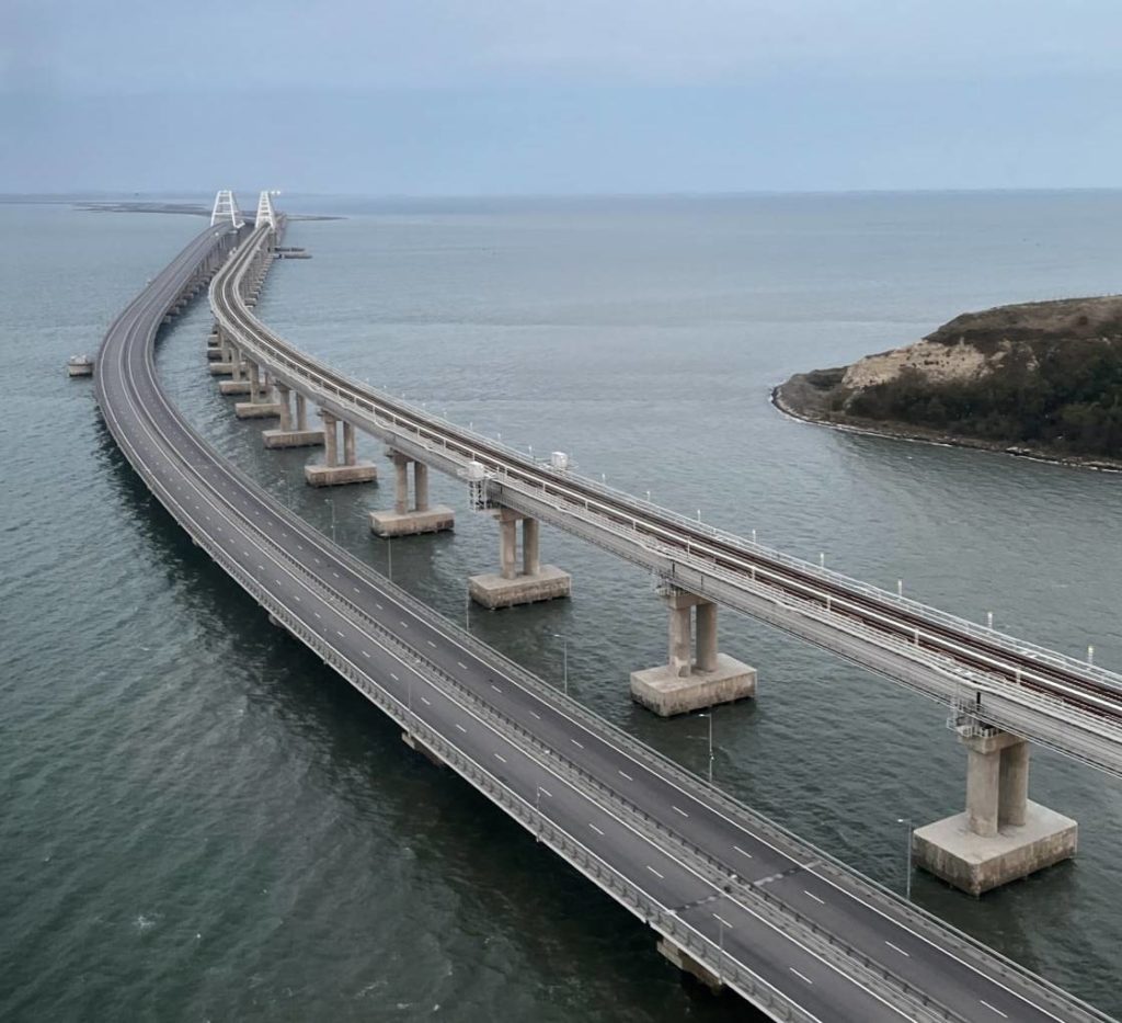 Под арест взяты еще трое предполагаемых организаторов взрыва Крымского моста