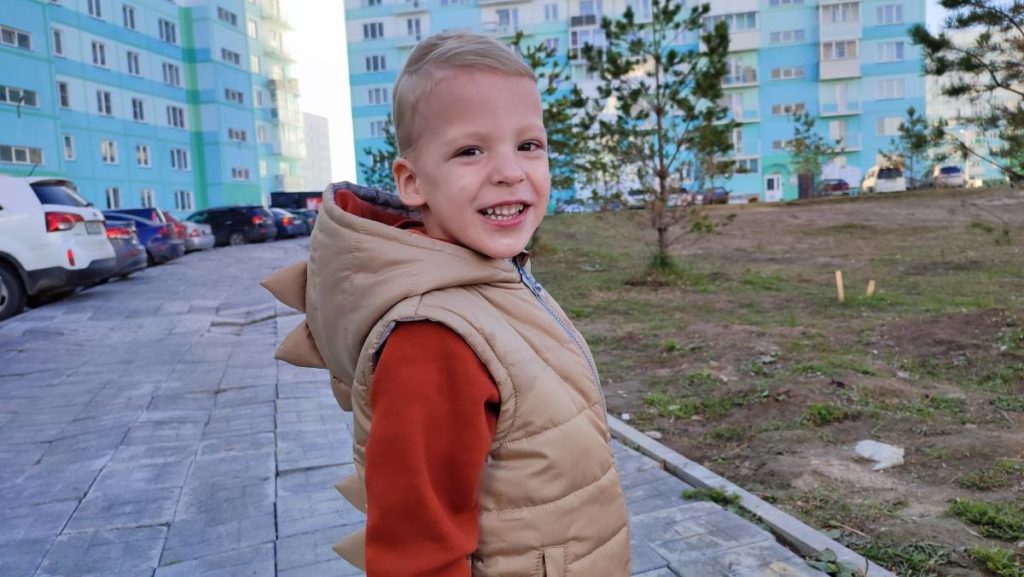 Трехлетнему Никите требуется курсовое лечение ДЦП