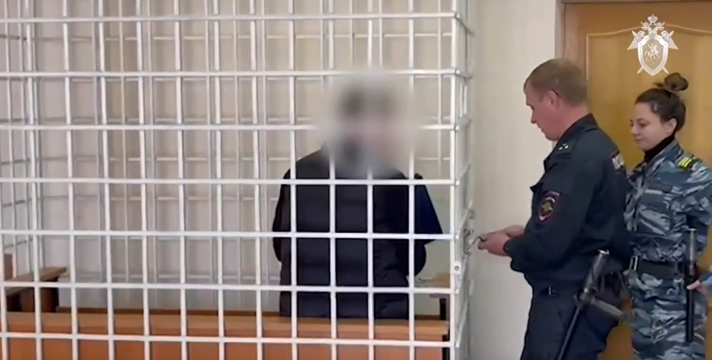 Руководителю новосибирской турфирмы продлили срок под стражей