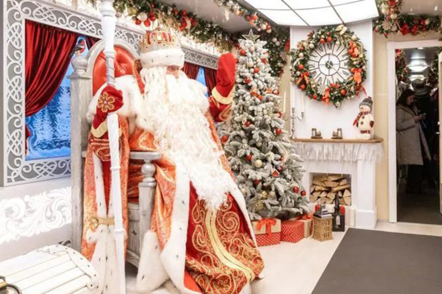 «Новый год к нам мчится»: поезд Деда Мороза впервые остановится в Новосибирске