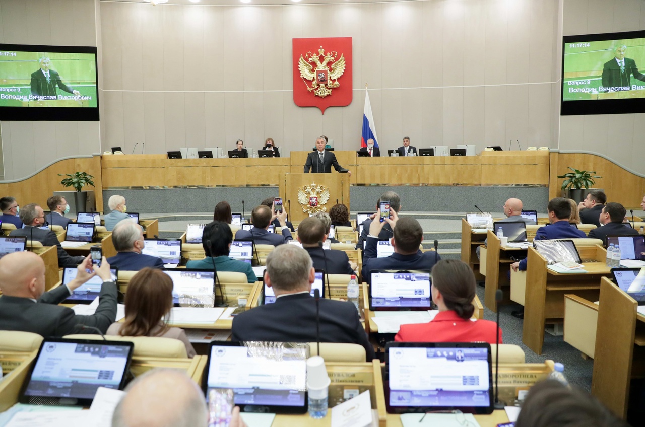 Итоги политического сезона в Госдуме: коэффициент полезности новосибирских  депутатов - Infopro54 - Новости Новосибирска. Новости Сибири