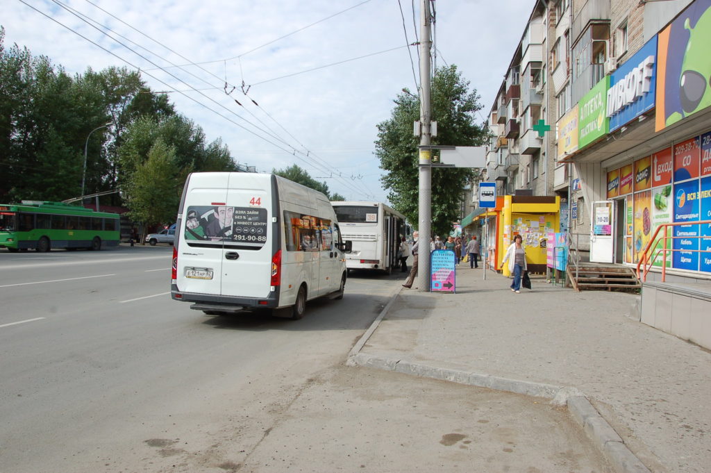 Новосибирску может не хватить денег для перевода транспорта на муниципальный контракт
