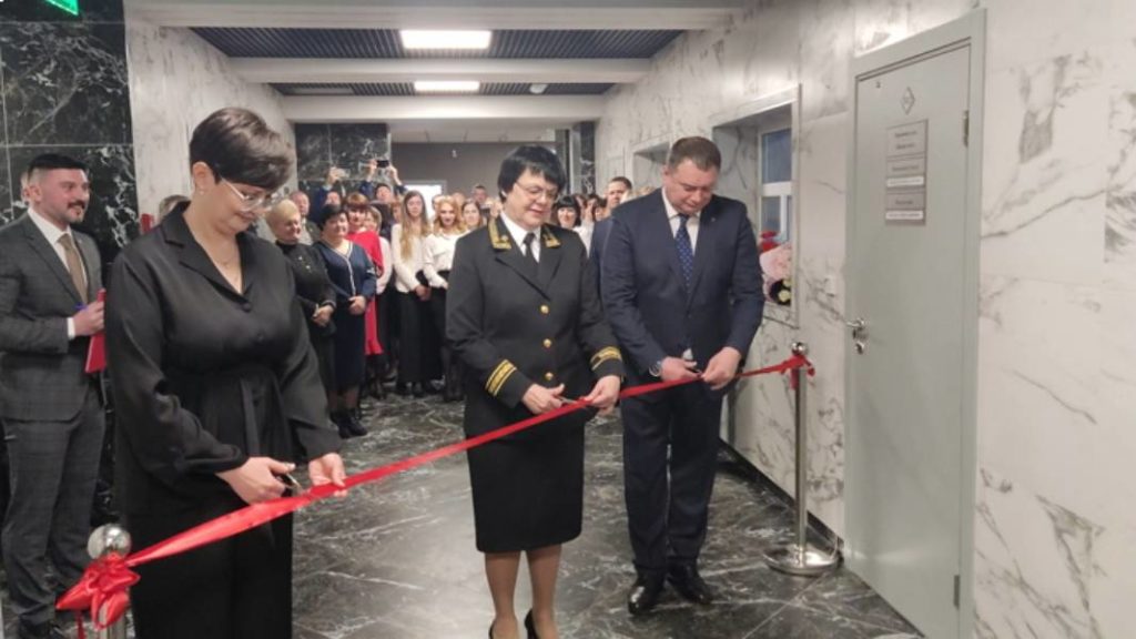 В новом здании Новосибирского районного суда есть тайная комната для анонимного допроса