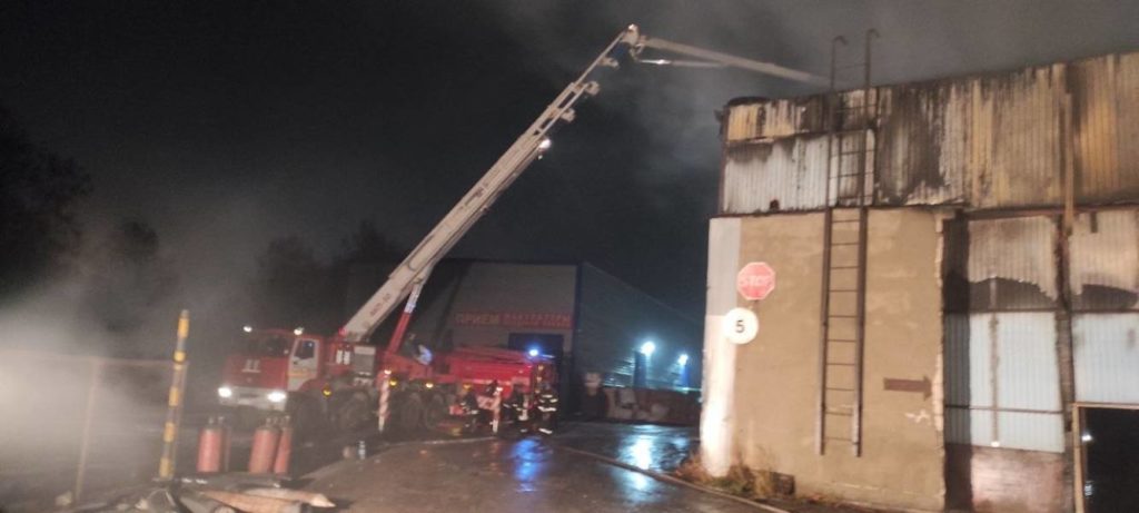 МЧС планирует проводить внеплановые проверки всех крупных ТЦ и складов