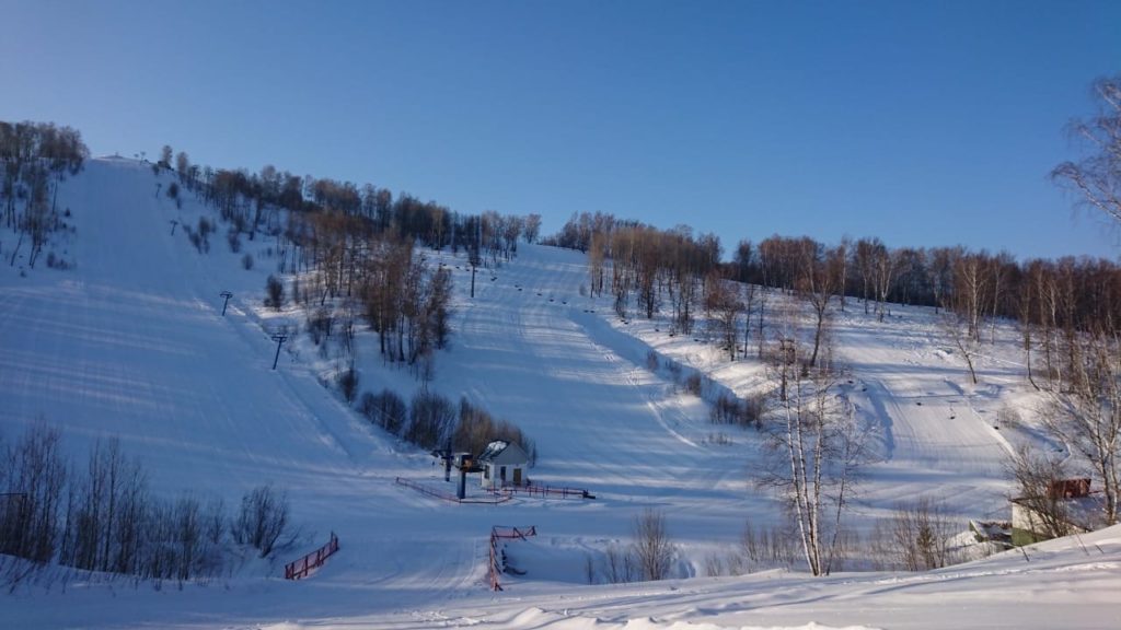 Горнолыжный комплекс «Юрманка» перенес открытие на неопределенную дату
