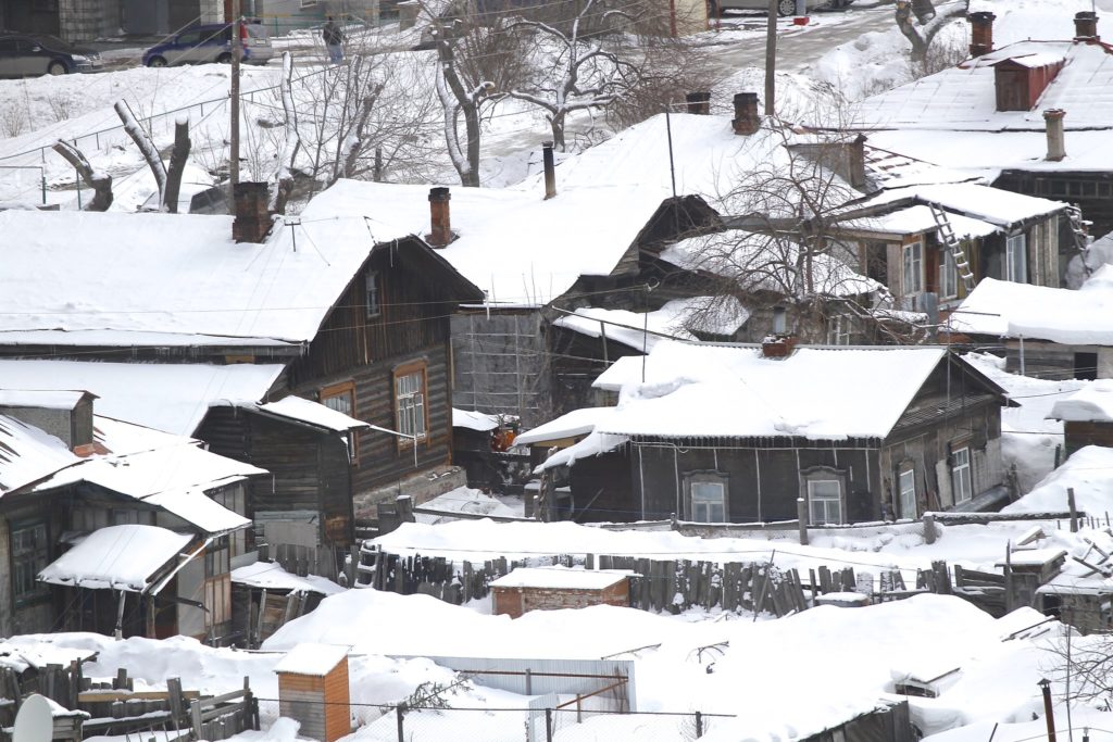 Продажа дома с недоделками многодетной семье привлекла внимание следствия