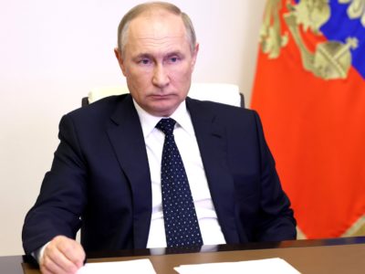 Андрей Травников пригласил Владимира Путина на открытие нового аэропорта в Новосибирск