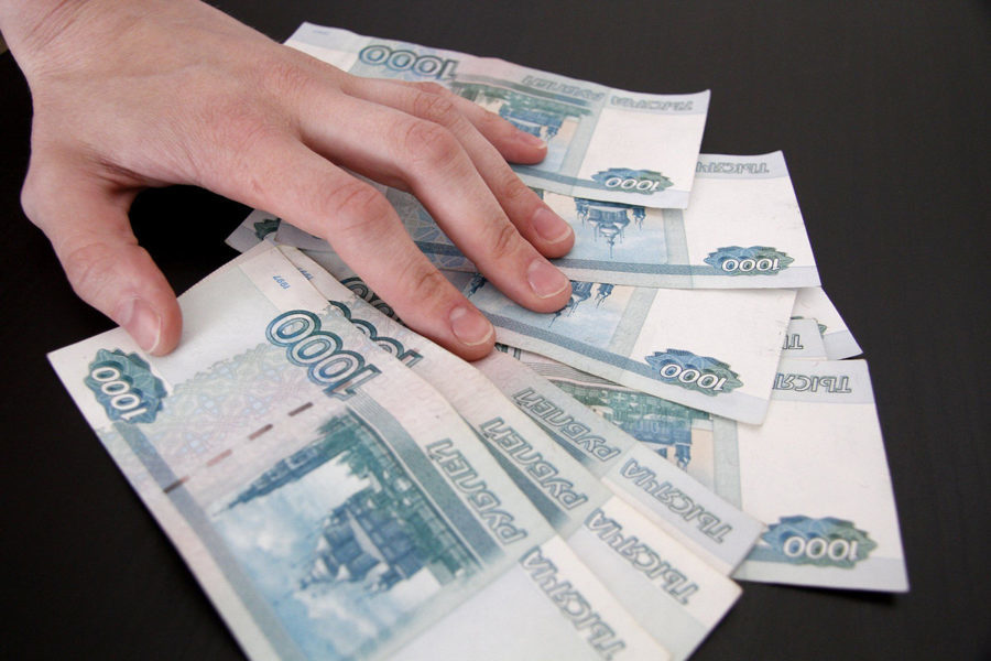 В Новосибирской области средний размер взятки за год вырос в четыре раза