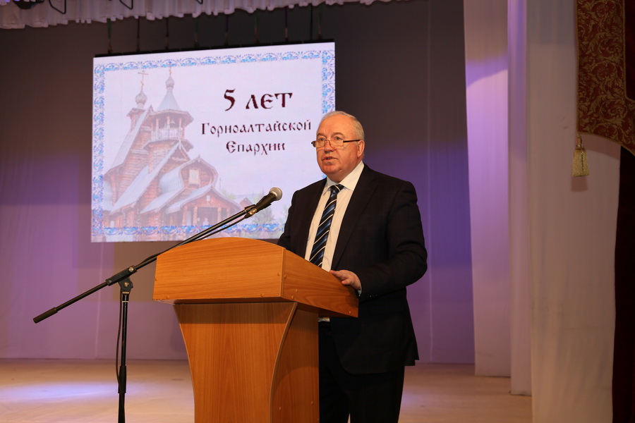 С бывшего вице-премьера Республики Алтай могут взыскать почти 21 млн рублей