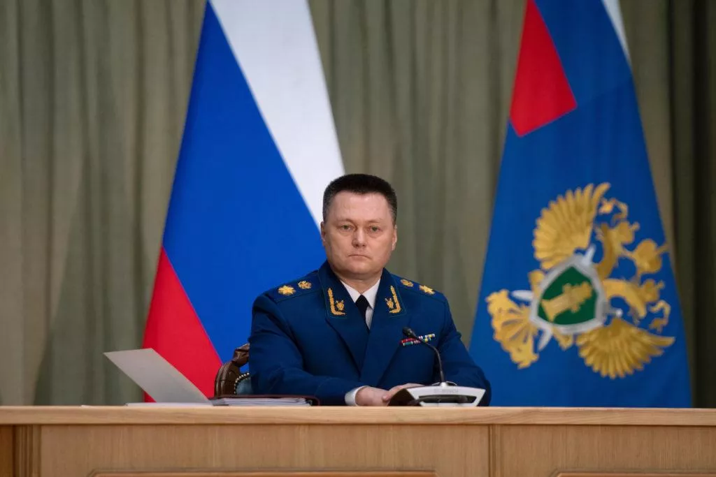 Генпрокурор РФ обвинил подрядчиков в неисполнении условий госконтрактов при строительстве школ