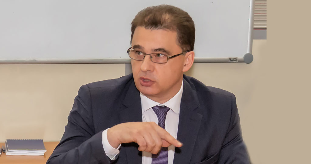 Константин Бессонов: Новосибирск живет под проклятием торгового перекрестка