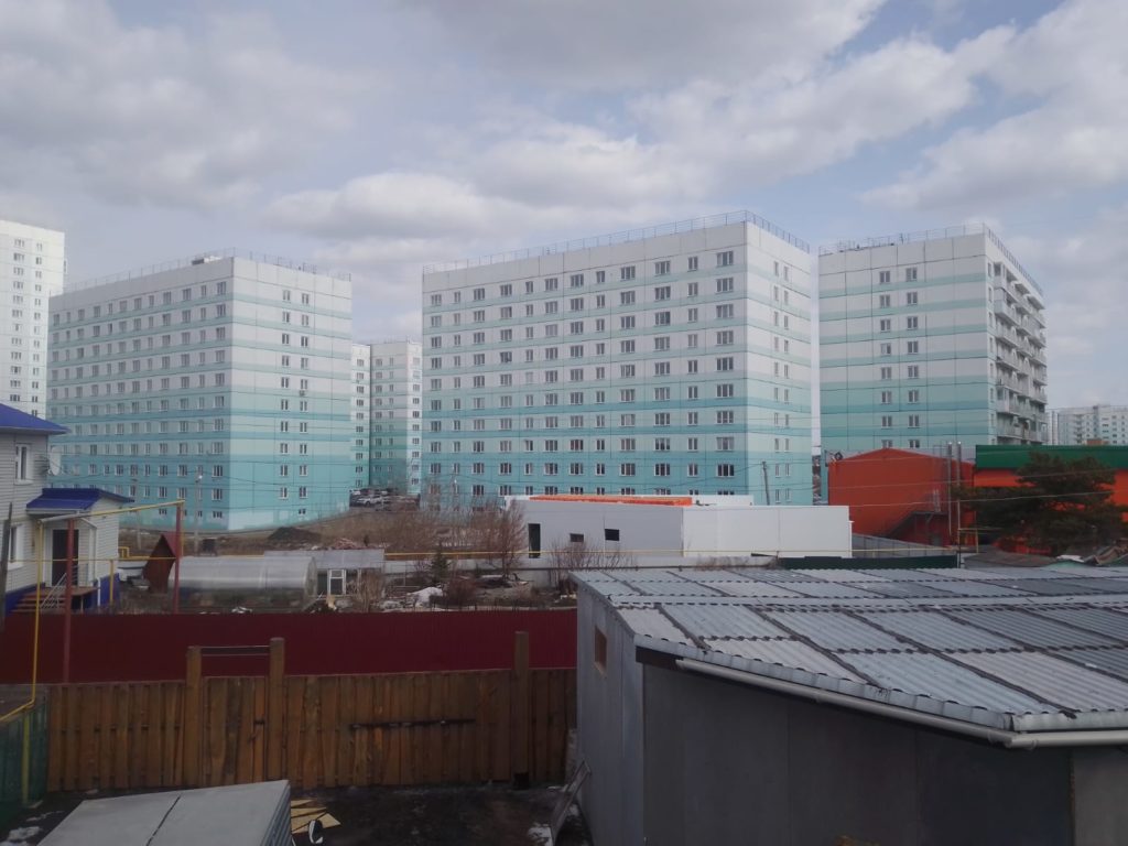 Сразу 33 долгостроя ГК «Дискус» в микрорайоне «Просторный» получили разрешение на ввод в эксплуатацию