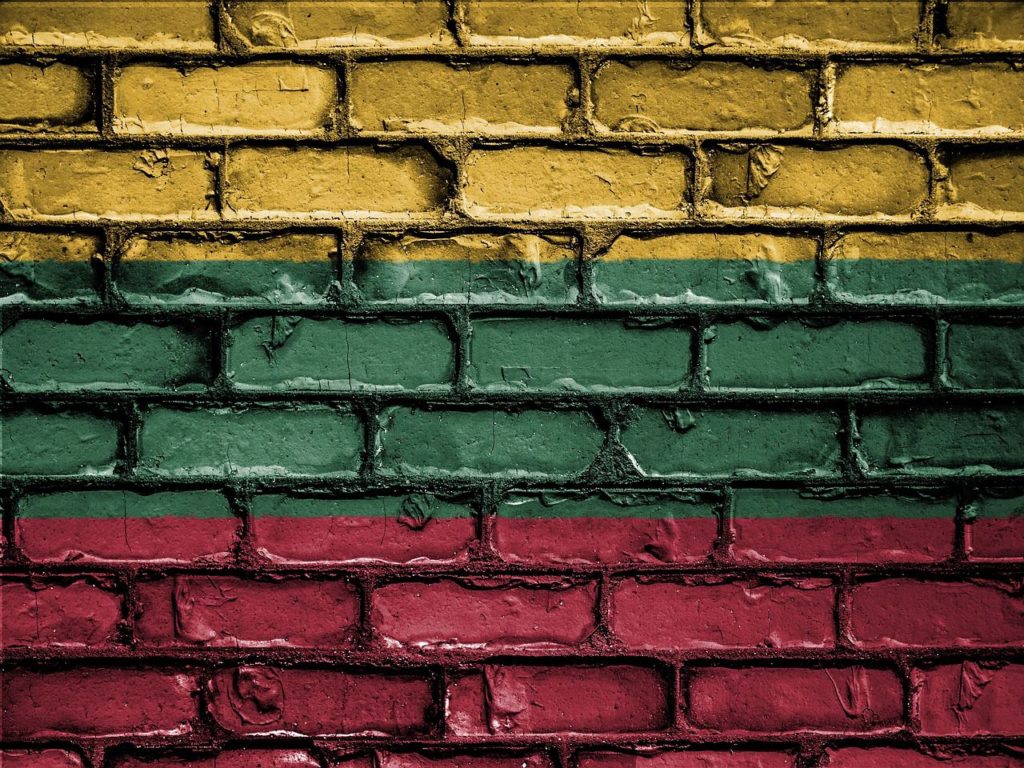 Сейм Литвы запретил россиянам приобретать недвижимость в стране