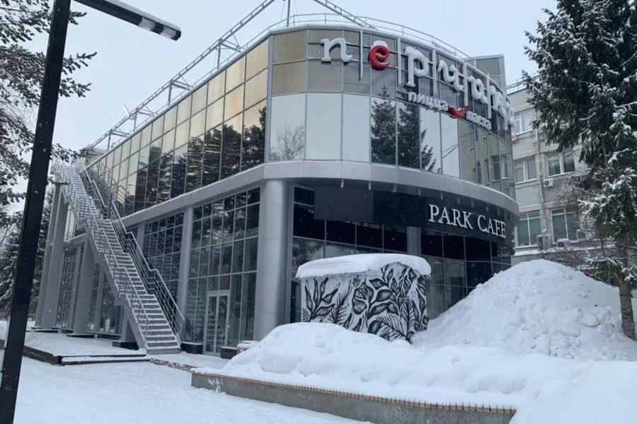 снос кафе в Первомайском сквере