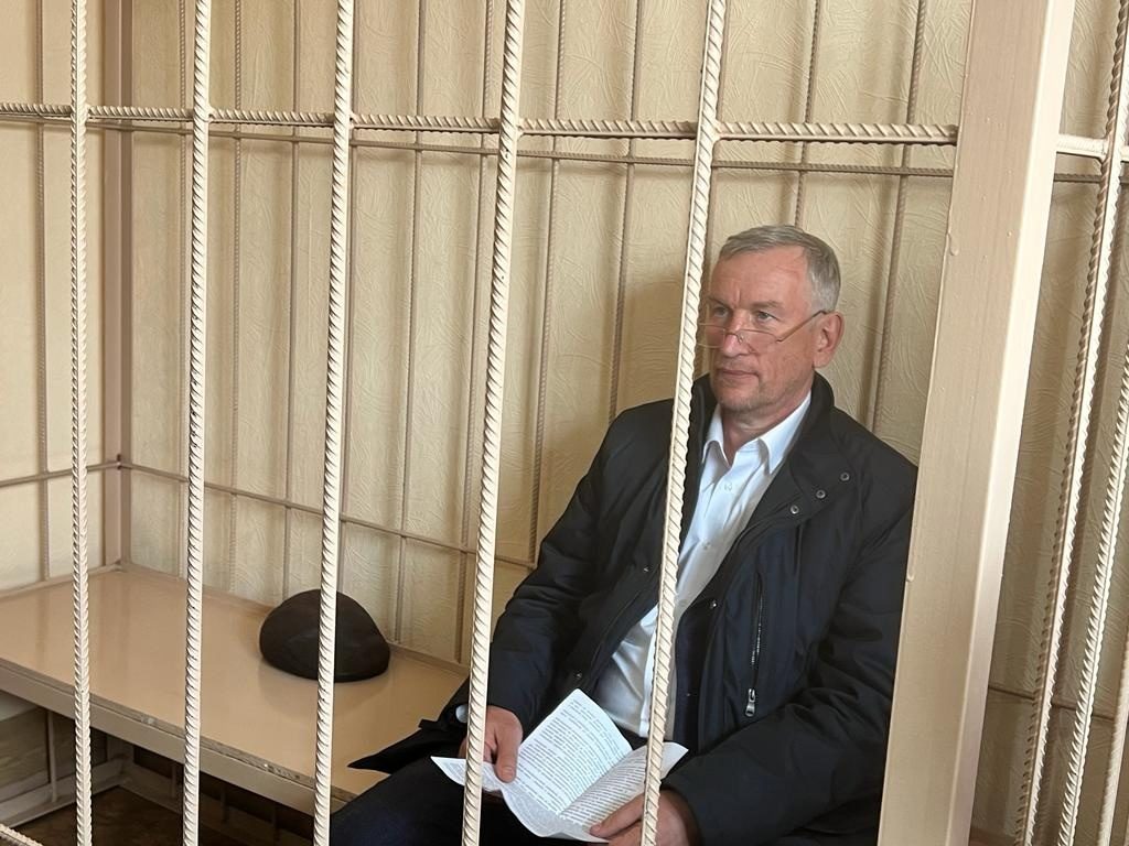 Алексея Джулая не стали брать под стражу, но запретили общаться с другими обвиняемыми и потерпевшими