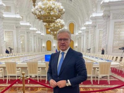 Губернатор Красноярского края Александр Усс получил приглашение о переходе на федеральный уровень