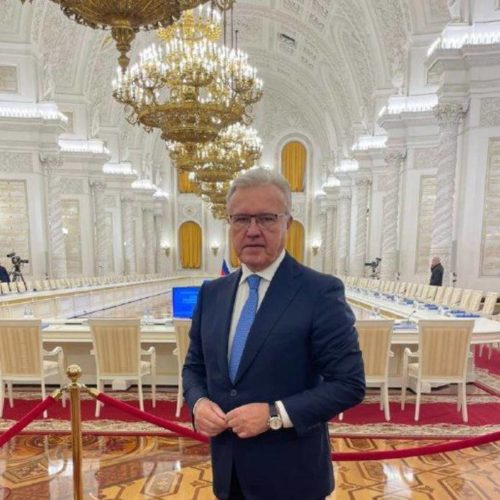 Губернатор Красноярского края Александр Усс получил приглашение о переходе на федеральный уровень