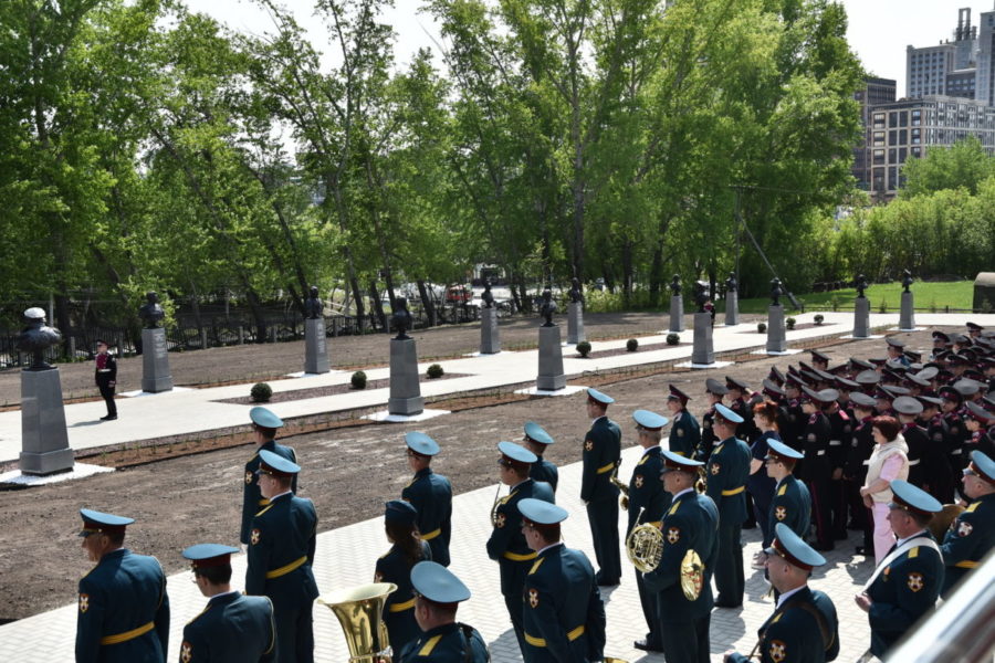 Аллея кадетской славы России открылась в Новосибирской области славы