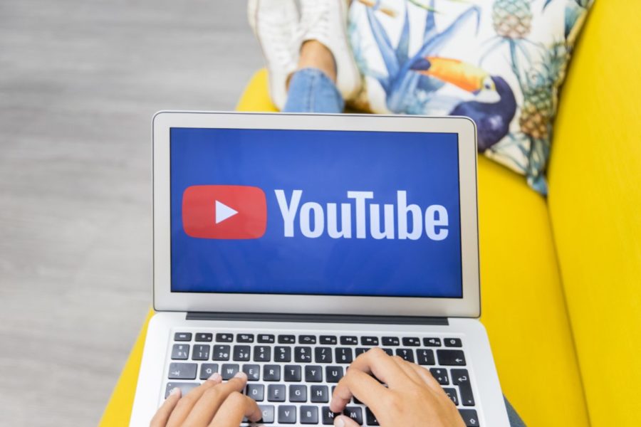 Россию исключили из участия в тесте новой функции YouTube