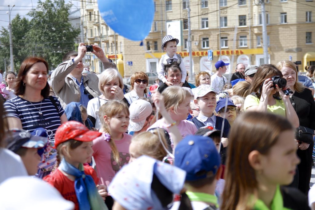 Подрядчика для организации детского праздника ищут в Новосибирске