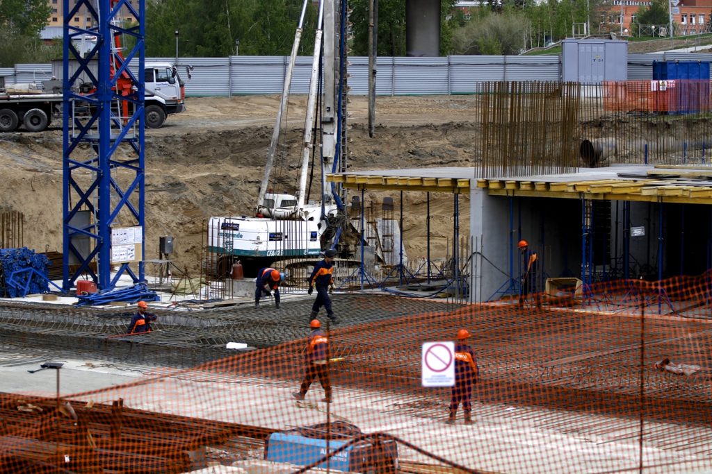 Территория около волейбольной арены выставлена на торги