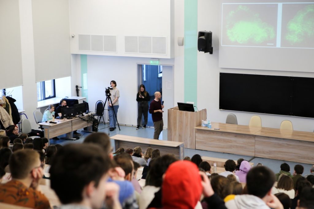 В НГУ увеличили количество бюджетных мест