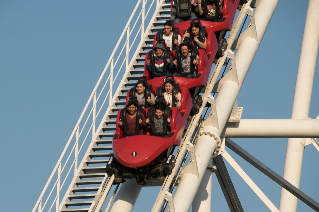 В Новосибирске возбуждено уголовное дело после травмирования детей на аттракционе