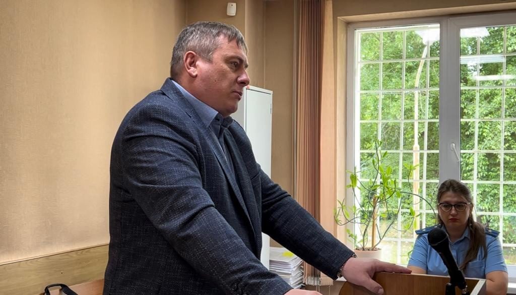 Депутат Заксобрания Новосибирской области Глеб Поповцев признан виновным в мошенничестве