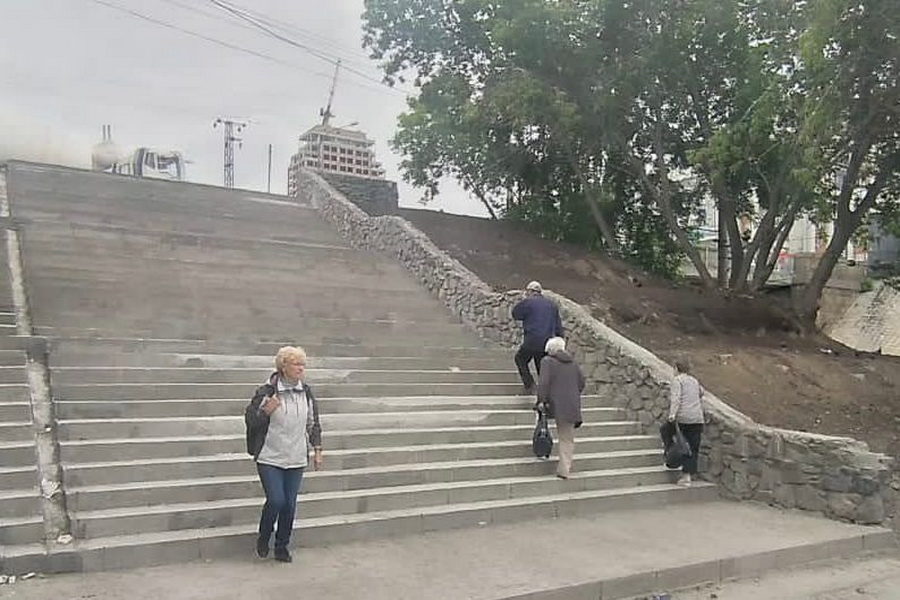 ремонт лестницы на Речном вокзале