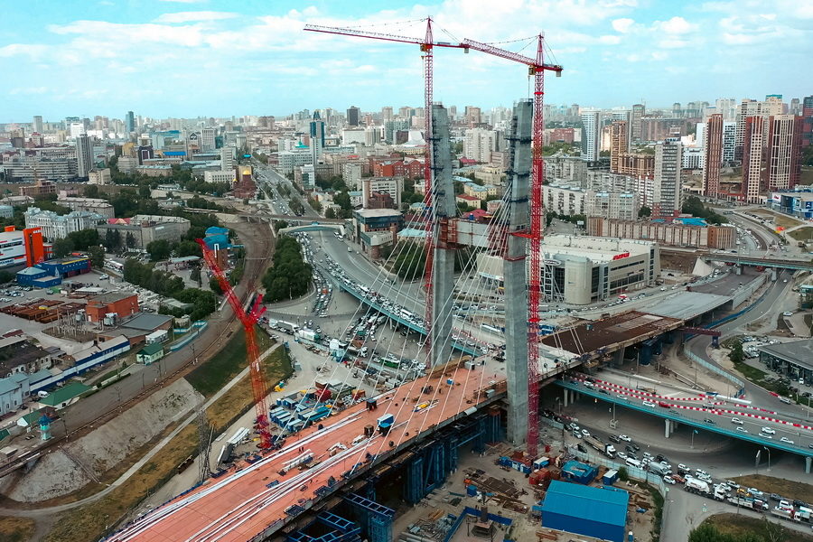Общая готовность четвертого моста в Новосибирске и подходов к нему составляет 85%