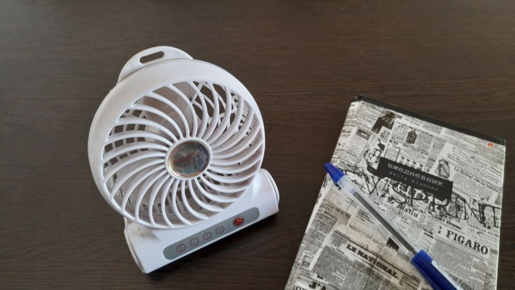 В Новосибирске школьникам разрешили приносить вентиляторы на экзамены