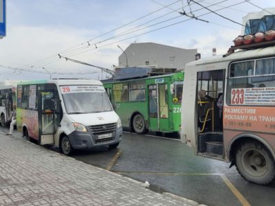 В Новосибирске на День города вводится дополнительный общественный транспорт