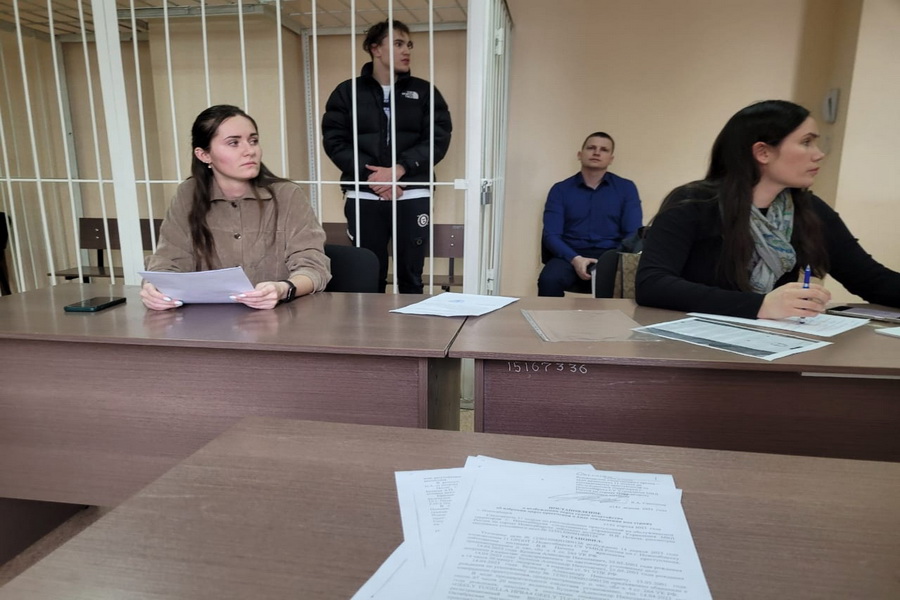 Продлен срок содержания под стражей сына экс-депутата Алтайского края Бушкова