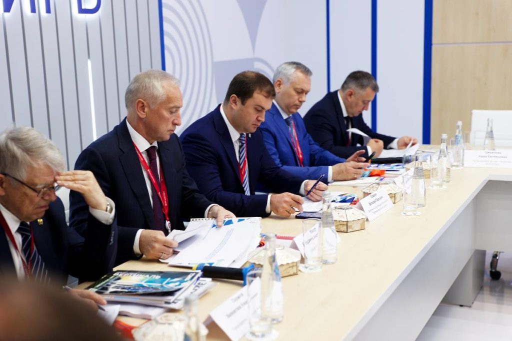 На платформе Большая Сибирь зарегистрировано более 17 тыс предприятий