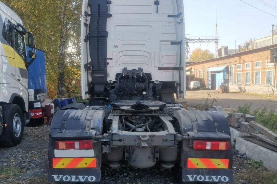 Новосибирская транспортная компания погасила долг в 10 млн рублей после ареста грузовиков
