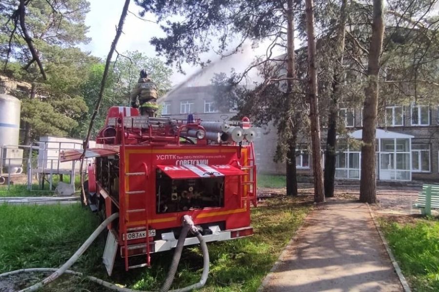 Сгоревшую больницу СО РАН восстановят через несколько месяцев