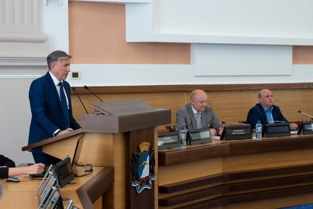 СГК меняет трубы на 16 участках теплосетей в Новосибирске