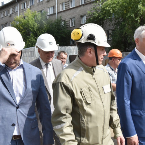 Губернатор Андрей Травников поручил специалистам ЖКХ обеспечить культуру работ в ходе замены теплосетей