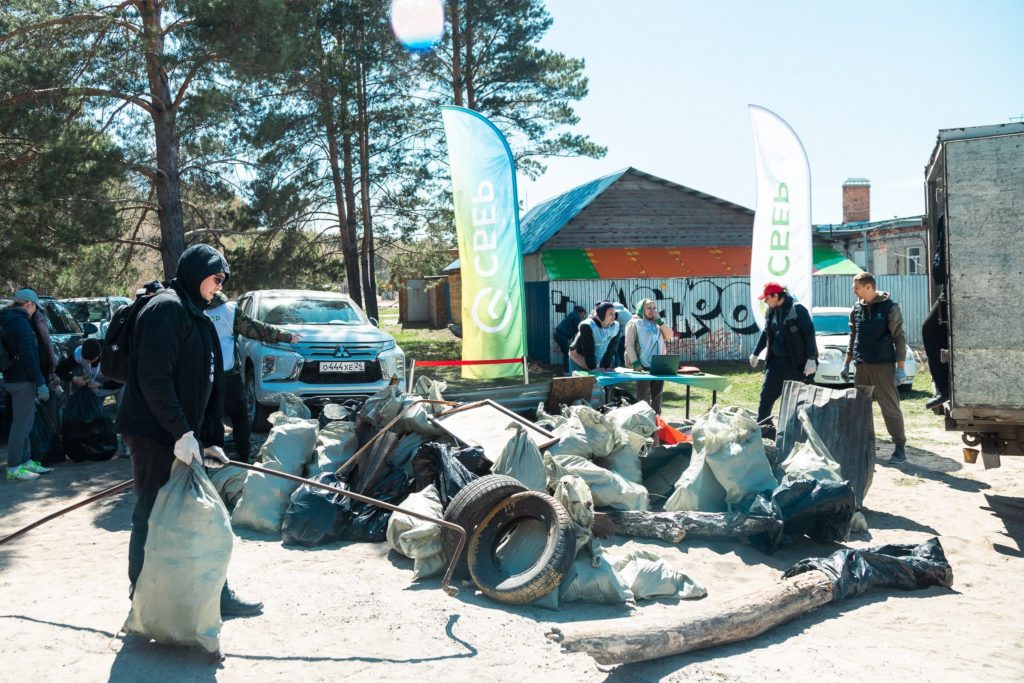 По итогам полугодия более 10 тысяч сотрудников Сбера в Сибири приняли участие в ESG-активностях