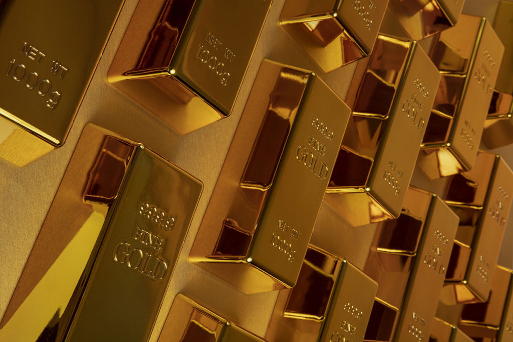 Клиенты ВТБ нарастили портфель золотых активов до 50 тонн
