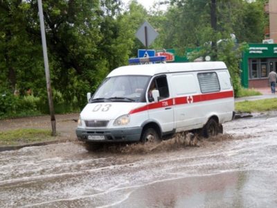 Реанимобили Новосибирска оснастили новыми аппаратами непрямого массажа сердца