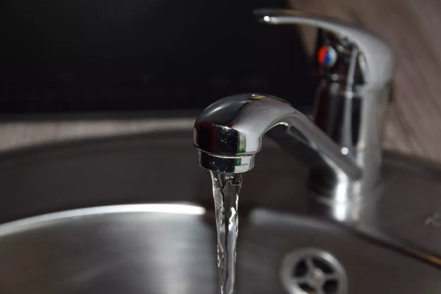 Без горячей воды в Новосибирске остались 2 188 объектов