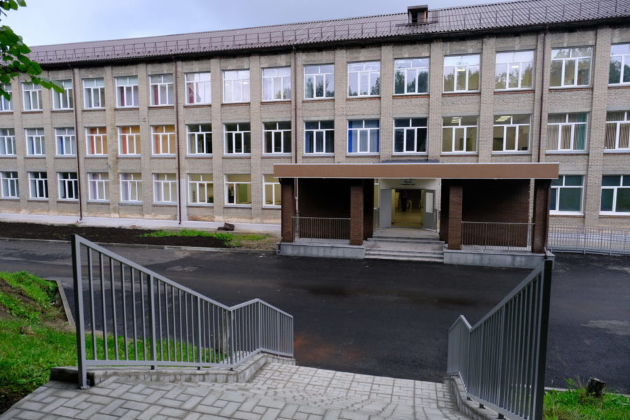 Андрей Травников поручил создать новые учебные места в Новосибирске