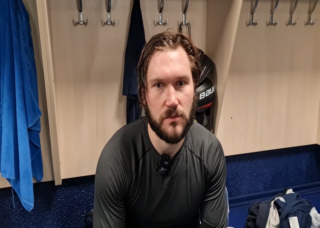 Нападающий Вячеслав Основин покидает хоккейный клуб «Сибирь»