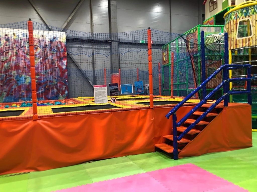 Директор новосибирского батутного центра ответит в суде за травмы более 60 детей