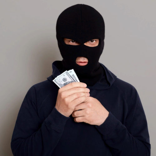 Большая часть финансовых нелегалов в Новосибирской области — кредиторы